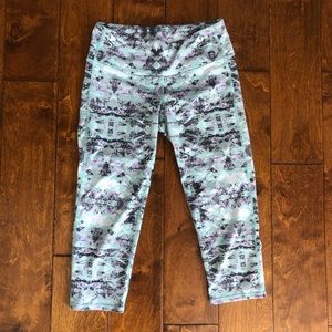 Super soft capris leggings